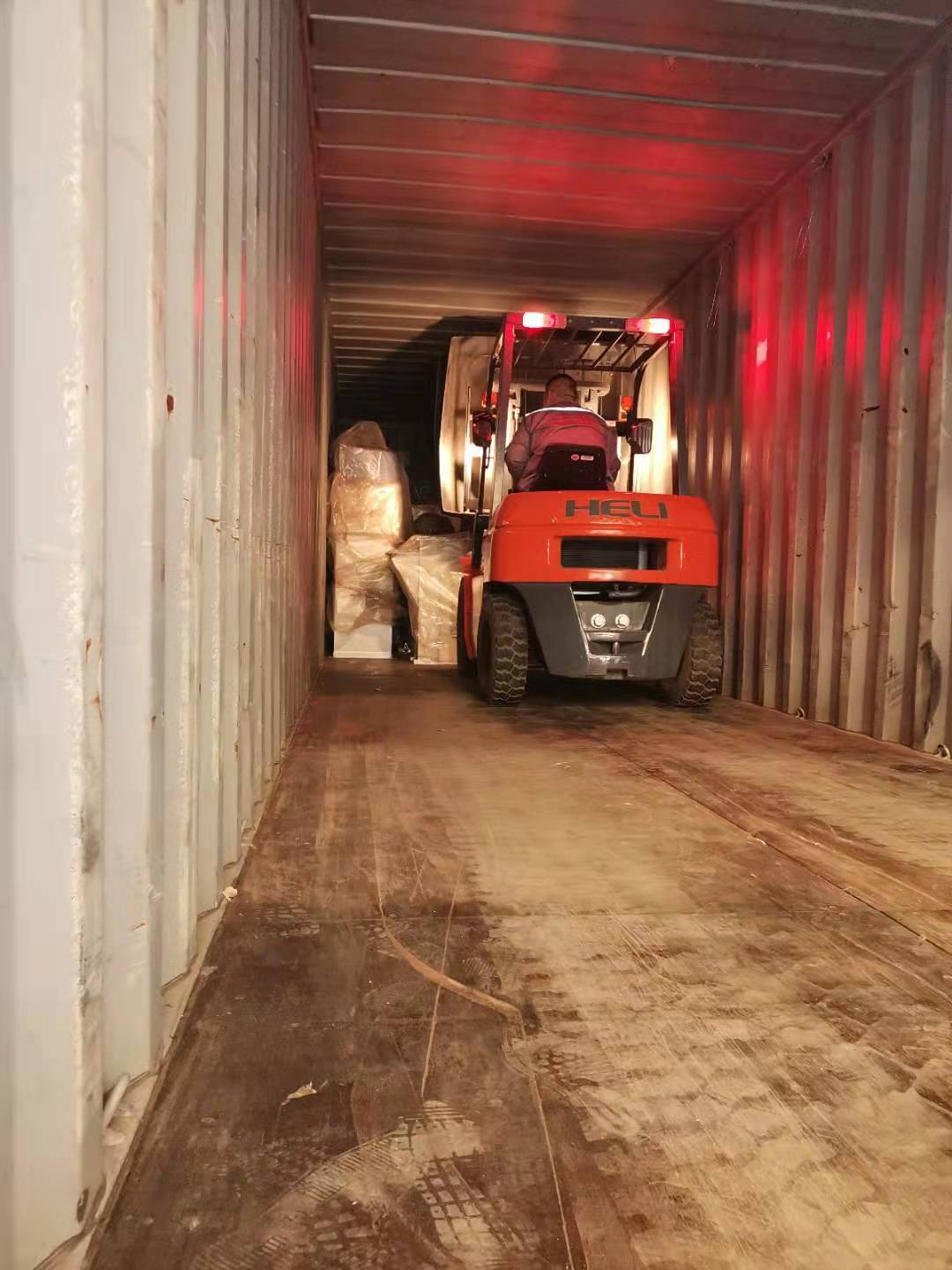 迪拜第二车350机组 (2).jpg
